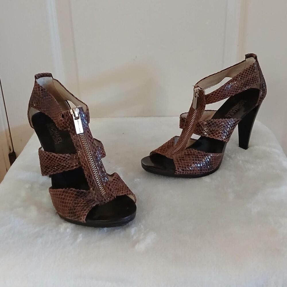 Michael Kors Berkley T-Strap brown snake-embossed front zipper Heels 7 Y2K Style